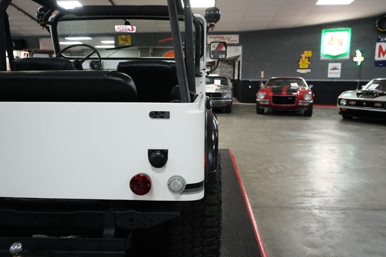Jeep-Other-1974-White-Black-5