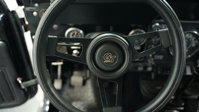 Jeep-Other-1981-Black-Black-32
