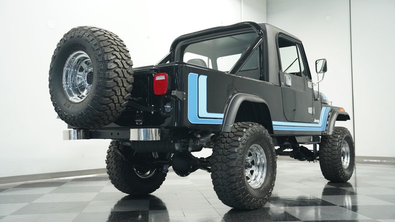 Jeep-Other-1982-Black-Black-32
