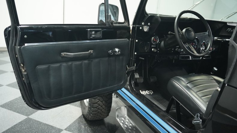 Jeep-Other-1982-Black-Black-38
