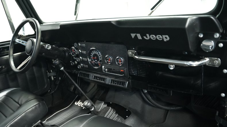 Jeep-Other-1982-Black-Black-45