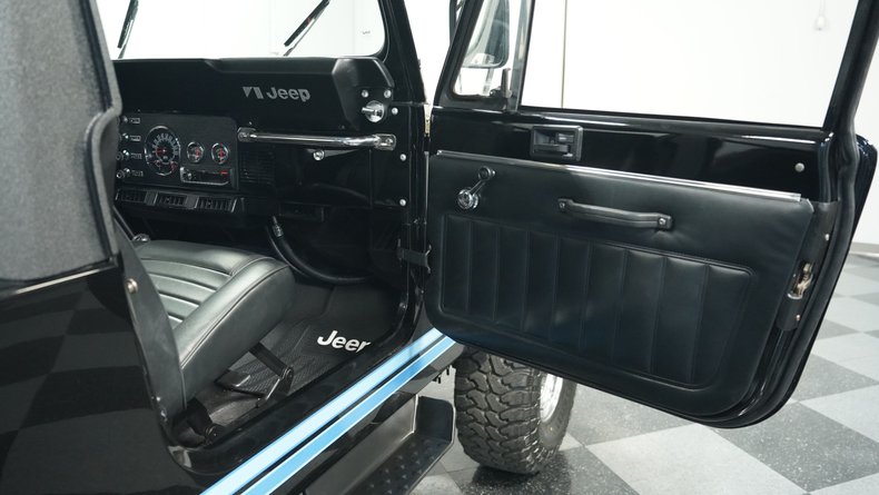 Jeep-Other-1982-Black-Black-49