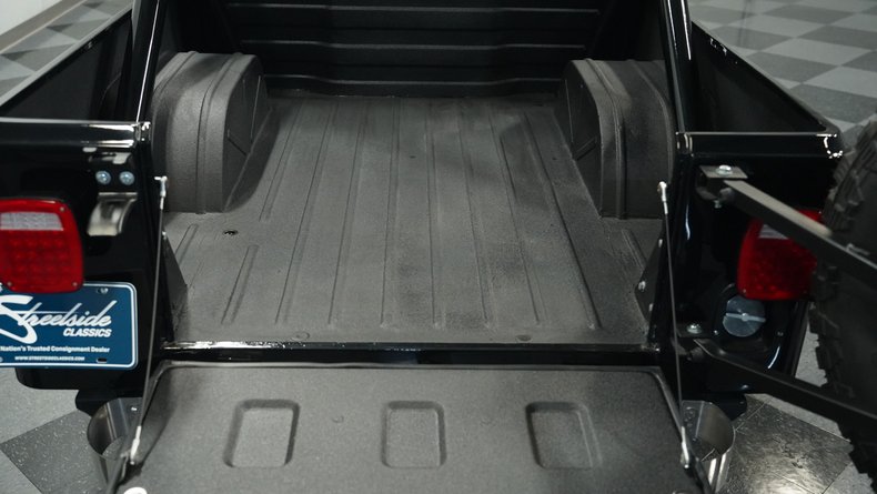 Jeep-Other-1982-Black-Black-6