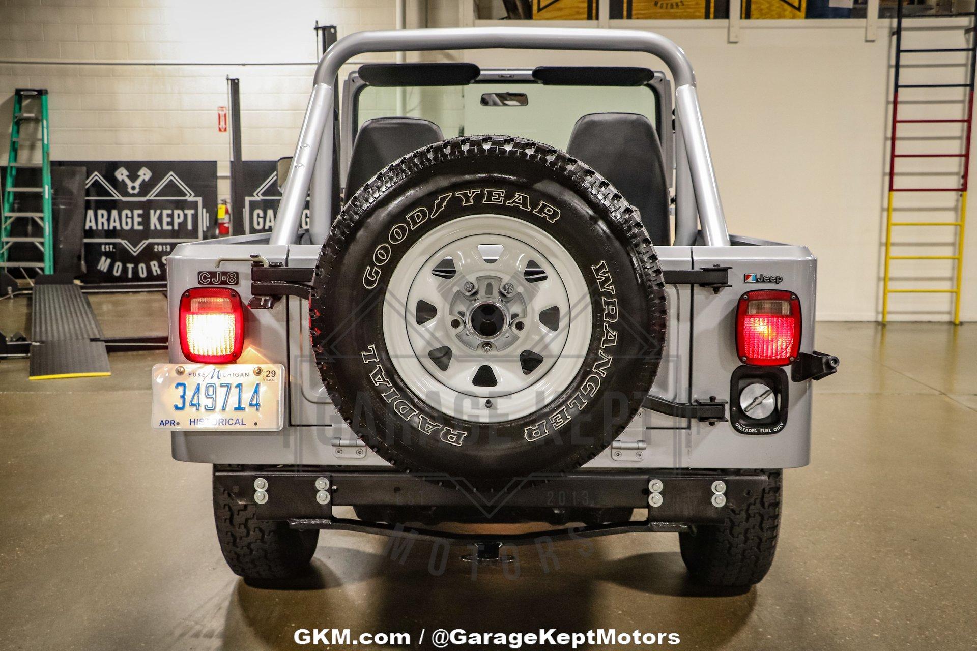 Jeep-Other-1983-Silver-Black-39