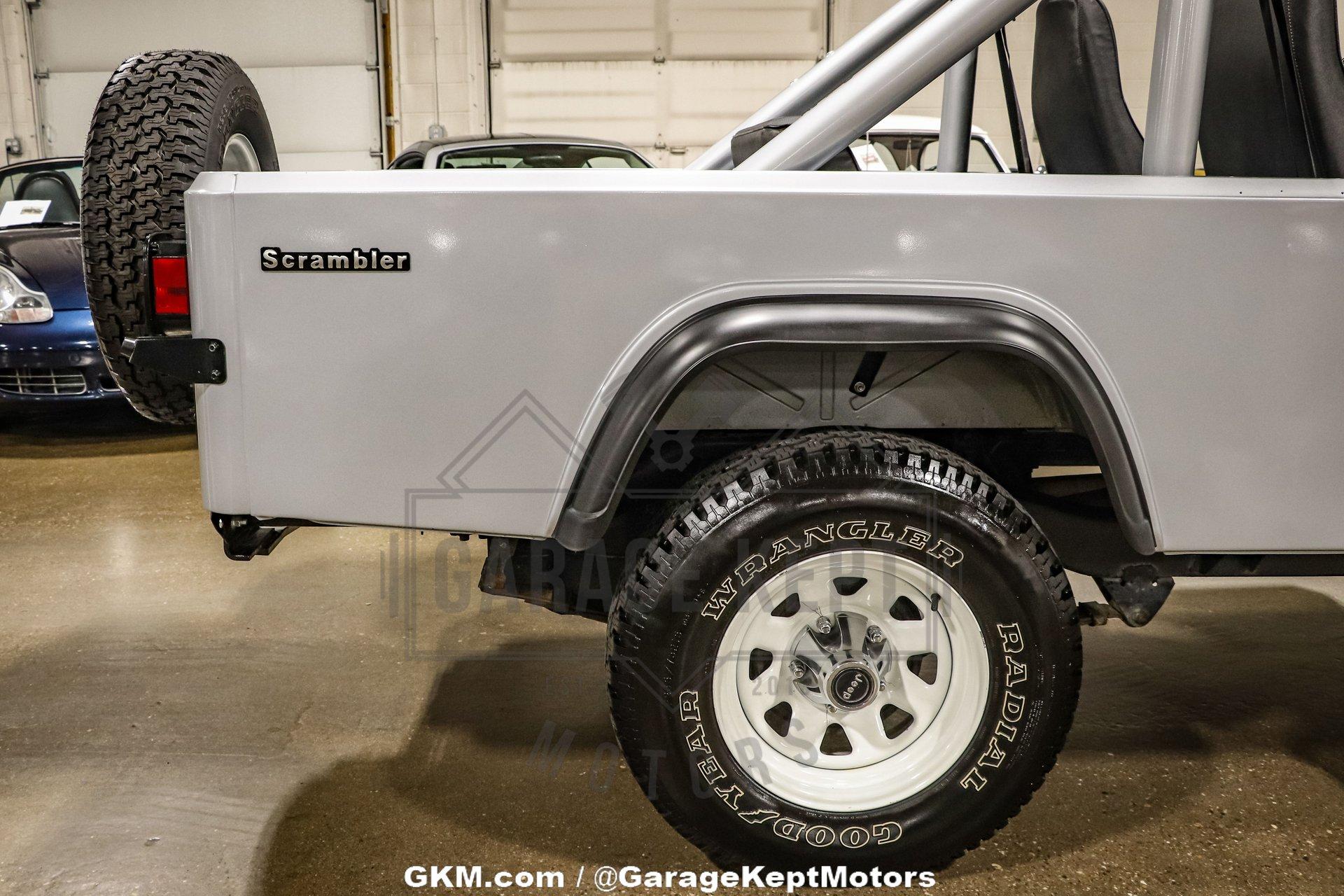 Jeep-Other-1983-Silver-Black-44
