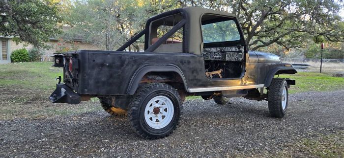 Jeep-Other-1984-Black