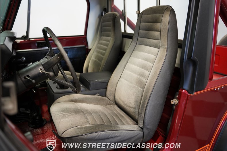 Jeep-Other-1984-Brown-Metallic-Gray-27