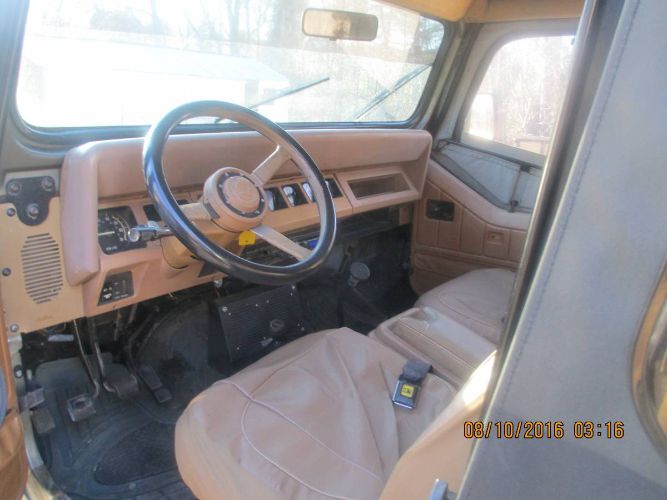 Jeep-Other-1988-Brown-9