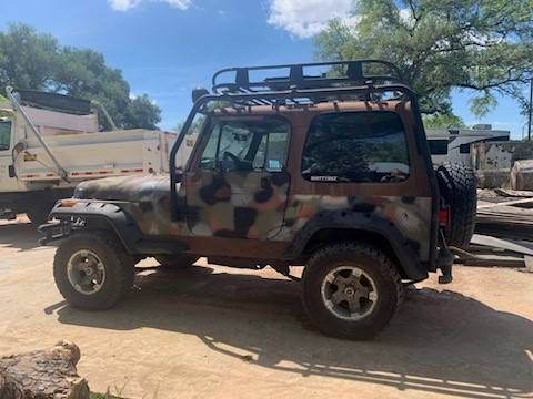 Jeep-Other-1988-Brown-Camo-2