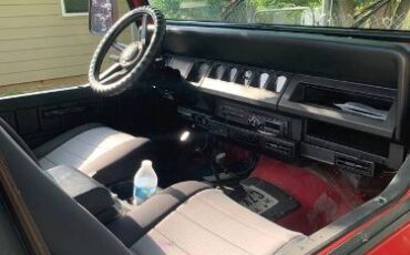 Jeep-Other-1988-Red-12