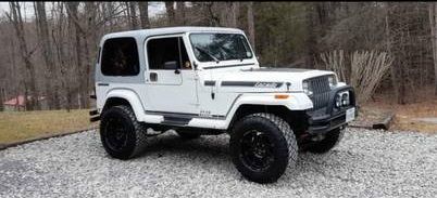 Jeep-Other-1989-White-4