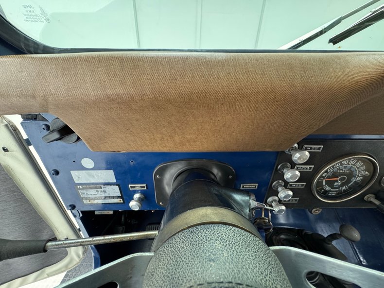 Jeep-Renegade-1979-Ensign-Blue-Tan-12