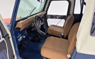 Jeep-Renegade-1979-Ensign-Blue-Tan-17