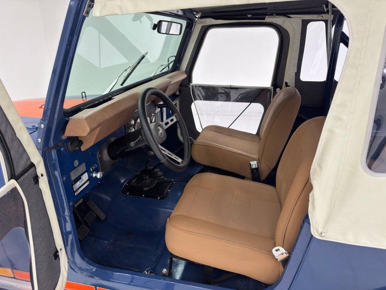 Jeep-Renegade-1979-Ensign-Blue-Tan-17