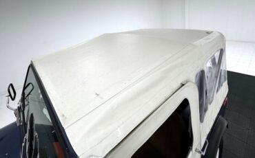 Jeep-Renegade-1979-Ensign-Blue-Tan-21