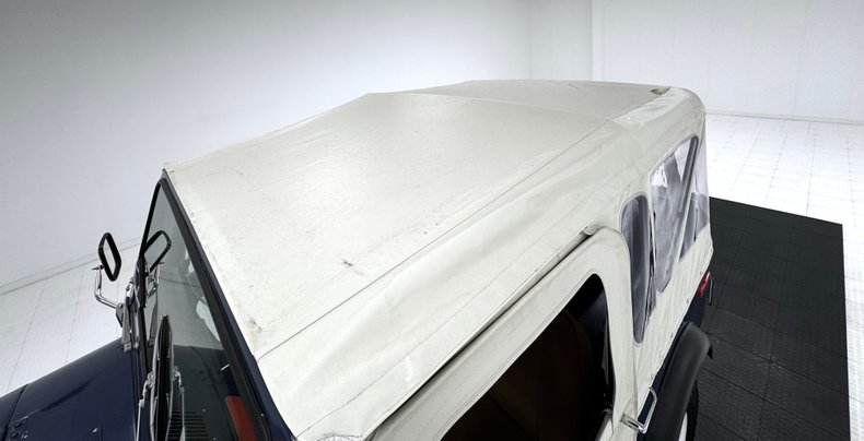 Jeep-Renegade-1979-Ensign-Blue-Tan-21