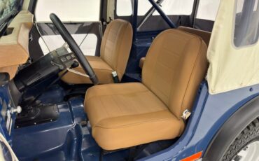 Jeep-Renegade-1979-Ensign-Blue-Tan-37