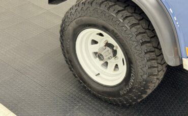 Jeep-Renegade-1979-Ensign-Blue-Tan-4