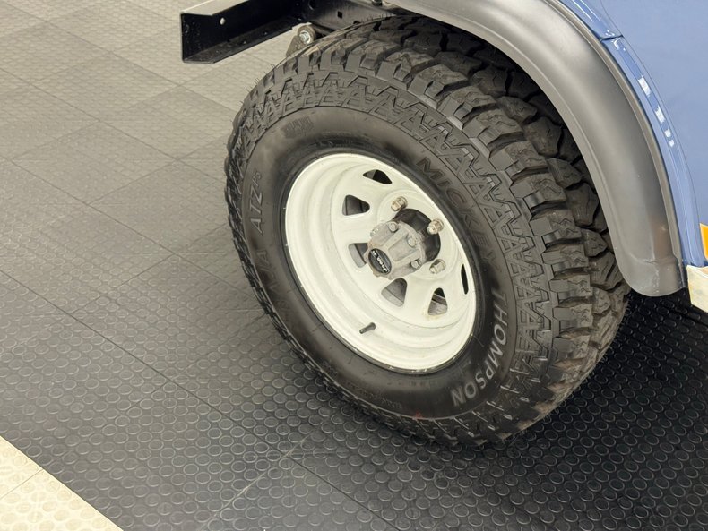 Jeep-Renegade-1979-Ensign-Blue-Tan-4