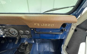 Jeep-Renegade-1979-Ensign-Blue-Tan-43
