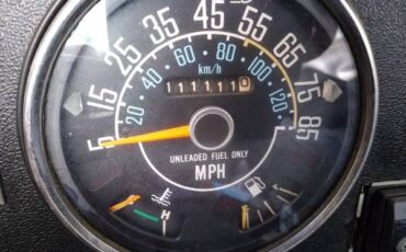 Jeep-Renegade-1982-Blue-3
