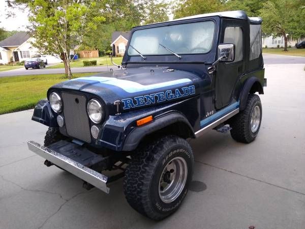 Jeep-Renegade-1982-Blue-5
