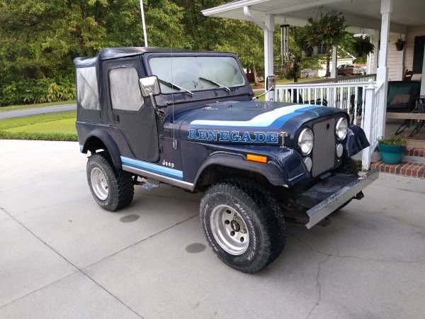 Jeep-Renegade-1982-Blue