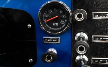 Jeep-Renegade-1984-Ballistic-Blue-Black-23