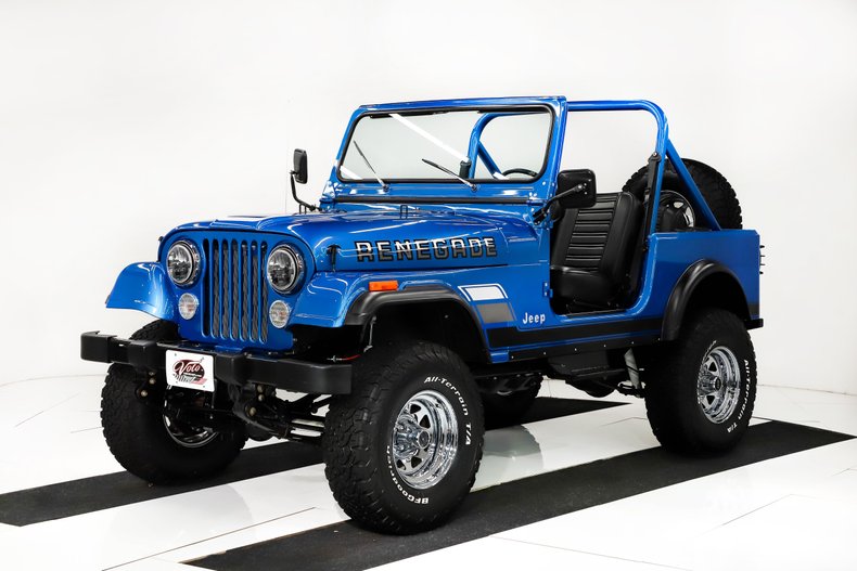 Jeep-Renegade-1984-Ballistic-Blue-Black-24