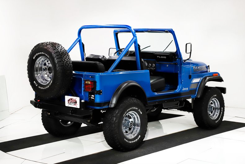 Jeep-Renegade-1984-Ballistic-Blue-Black-34