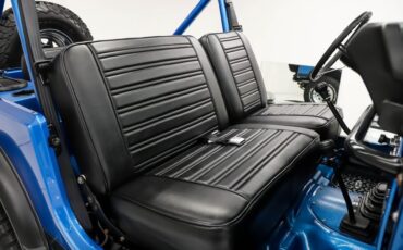 Jeep-Renegade-1984-Ballistic-Blue-Black-38