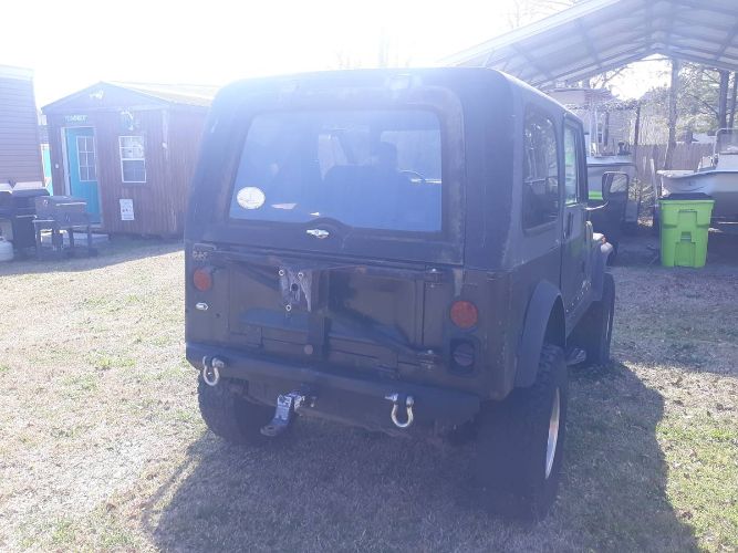 Jeep-Renegade-1984-Black-3