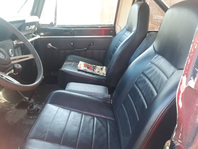 Jeep-Renegade-1984-Black-7