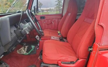 Jeep-Renegade-1991-1