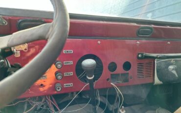 Jeep-Scrambler-1983-14