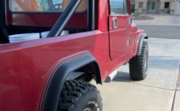 Jeep-Scrambler-1983-5