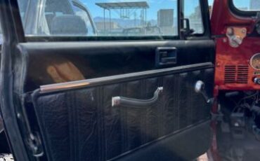 Jeep-Scrambler-1983-9