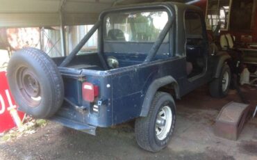 Jeep-Scrambler-1983-Blue-7