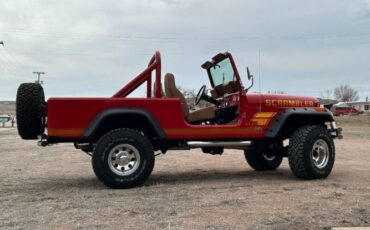 Jeep-Scrambler-1983-Red-Tan-16