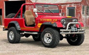 Jeep-Scrambler-1983-Red-Tan