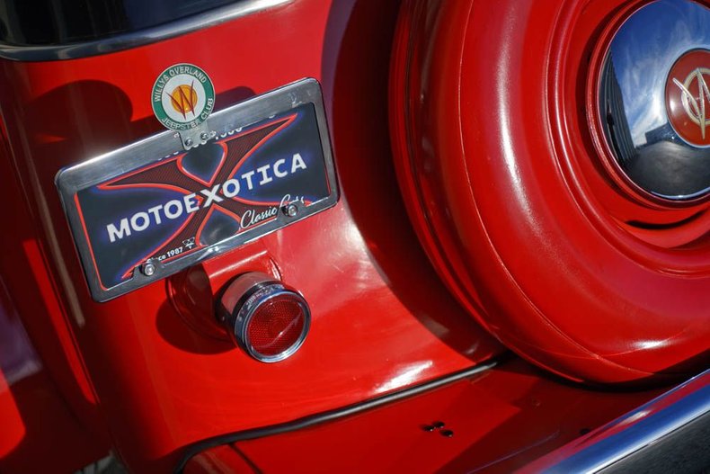 Jeep-Ster-1948-Red-Barcelona-Red-vinyl-10