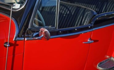 Jeep-Ster-1948-Red-Barcelona-Red-vinyl-11