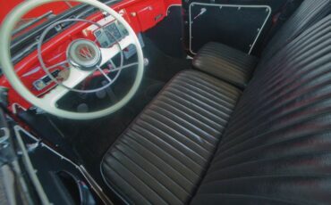 Jeep-Ster-1948-Red-Barcelona-Red-vinyl-15