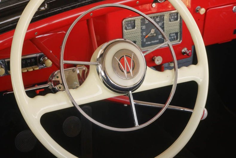 Jeep-Ster-1948-Red-Barcelona-Red-vinyl-17