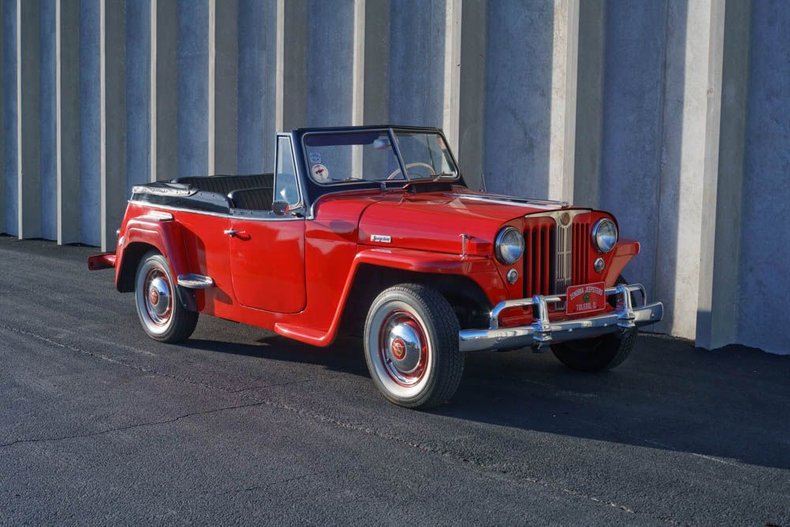 Jeep-Ster-1948-Red-Barcelona-Red-vinyl-24