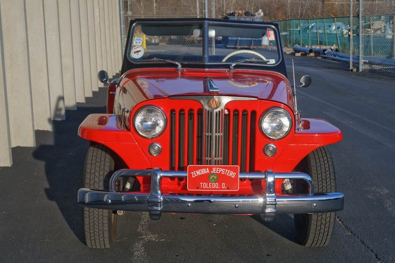 Jeep-Ster-1948-Red-Barcelona-Red-vinyl-31