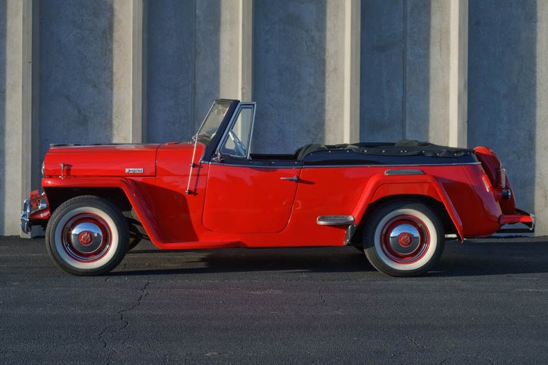 Jeep-Ster-1948-Red-Barcelona-Red-vinyl-8