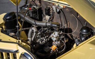 Jeep-Ster-1950-YellowWhite-Black-15
