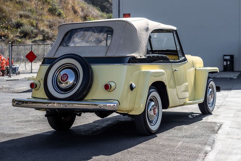 Jeep-Ster-1950-YellowWhite-Black-19