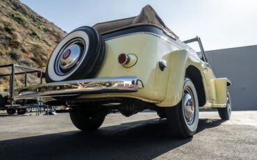 Jeep-Ster-1950-YellowWhite-Black-21